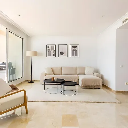 Luxury & Sunny With Breathtaking View In Marbella East Ojen